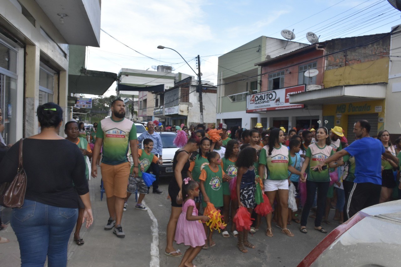 Camacã: 3ª CRAS Folia agita as ruas da cidade